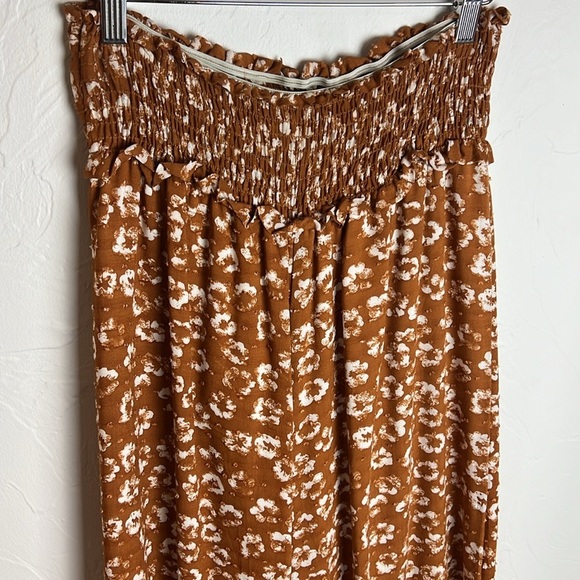 Wide Leg Cropped Printed Pants - Picture 2 of 3